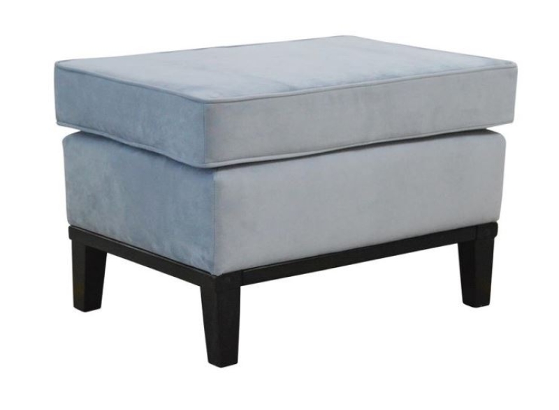 MODELL: "MARGO" HOCKER IN SAMTSTOFF PREMIUM