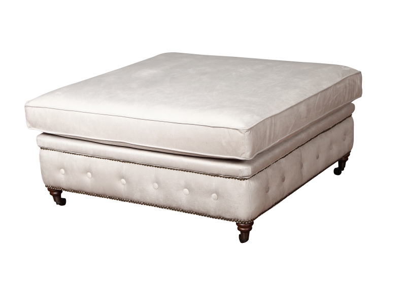 MODELL:  " CHESTERFIELD CLASSIC “  SESSEL IN  STOFF AMORE PREMIUM *)