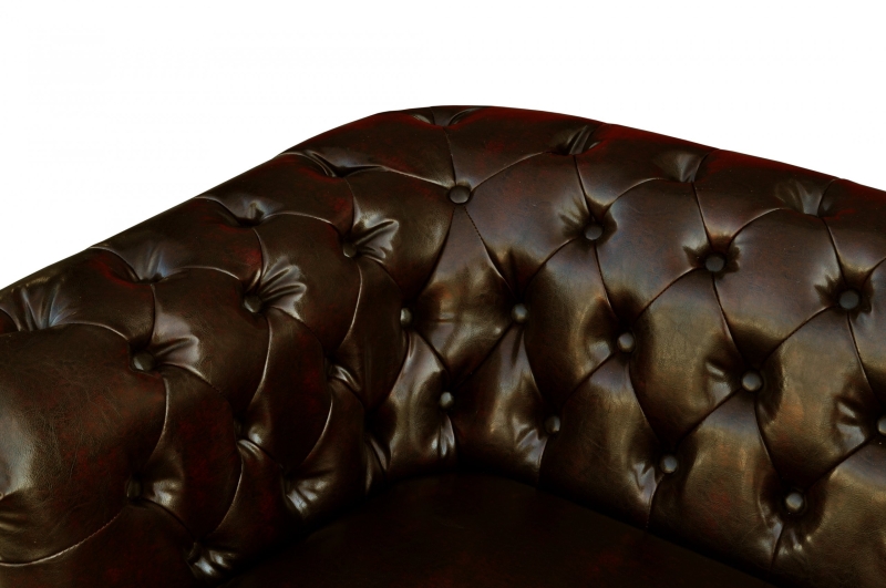 MODELL: " CHESTERFIELD" 3 - SITZER SOFA MIT BETTFUNKTION IN LEDER LOOK PREMIUM